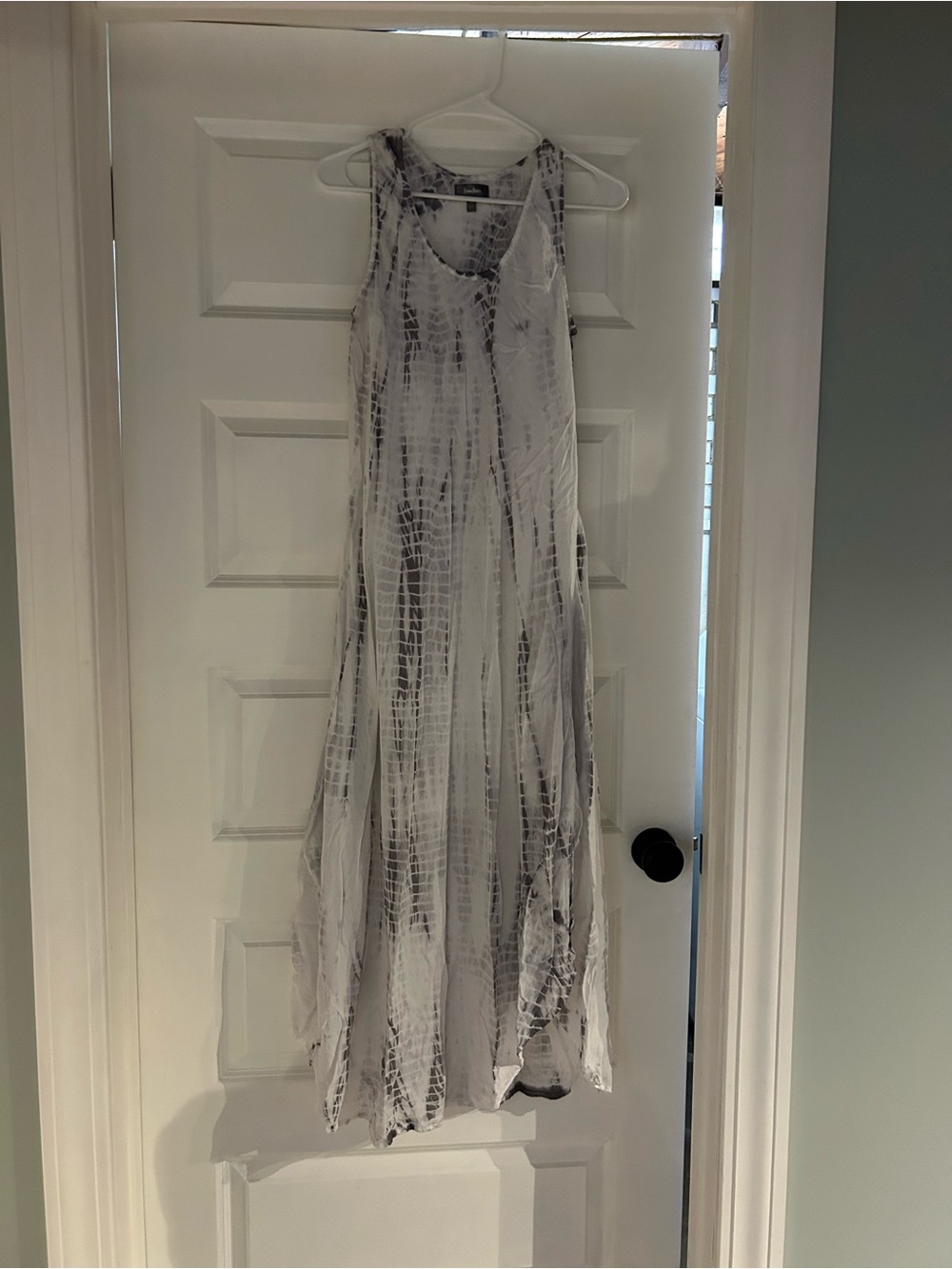 •Neiman Marcus• gray tie dye maxi dress